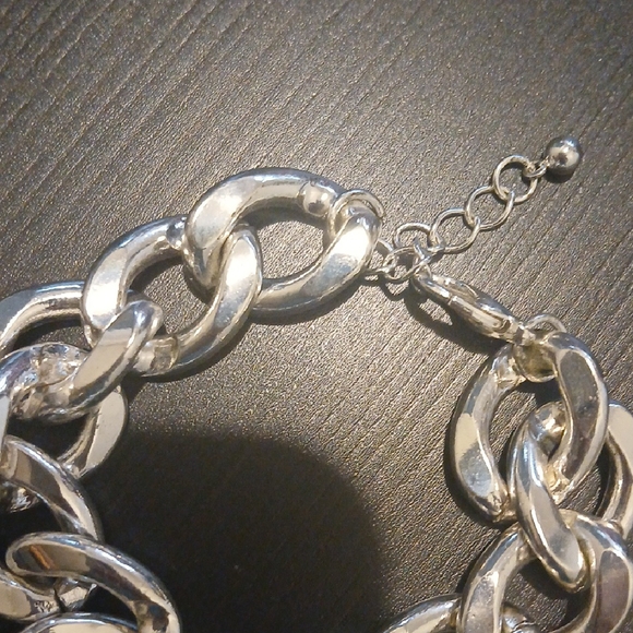 Silver Chain Necklace and Bracelet Set - Picture 6 of 9